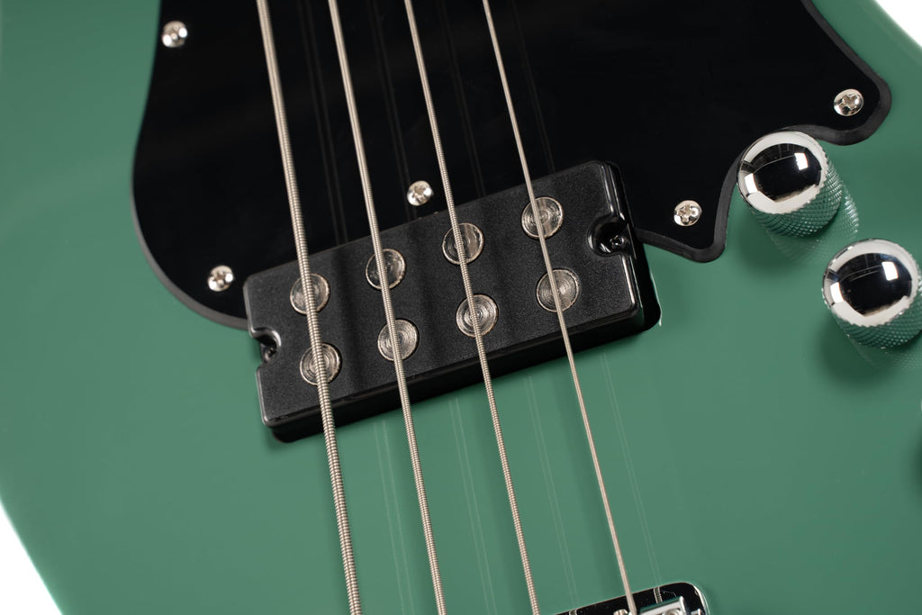 Short Scale Bass Guitar Forest Green I36680