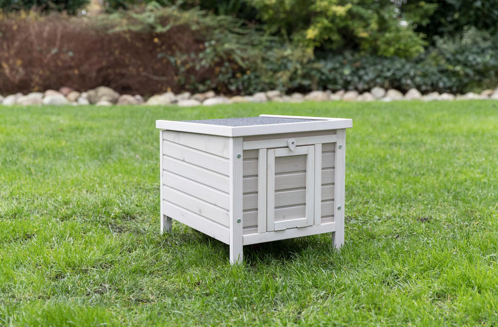 Weatherproof Cat House with Raised Floor and Asphalt Roof Z48949
